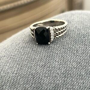 David Yurman Ring with a black stone - size 6